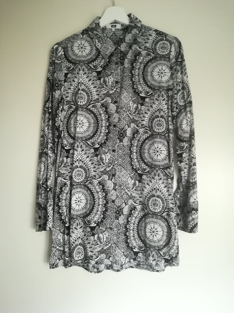 WE Blouse Zwart Wit Bohemian Aztec Motief maat S, WE, Zwart, Ophalen of Verzenden, Zo goed als nieuw