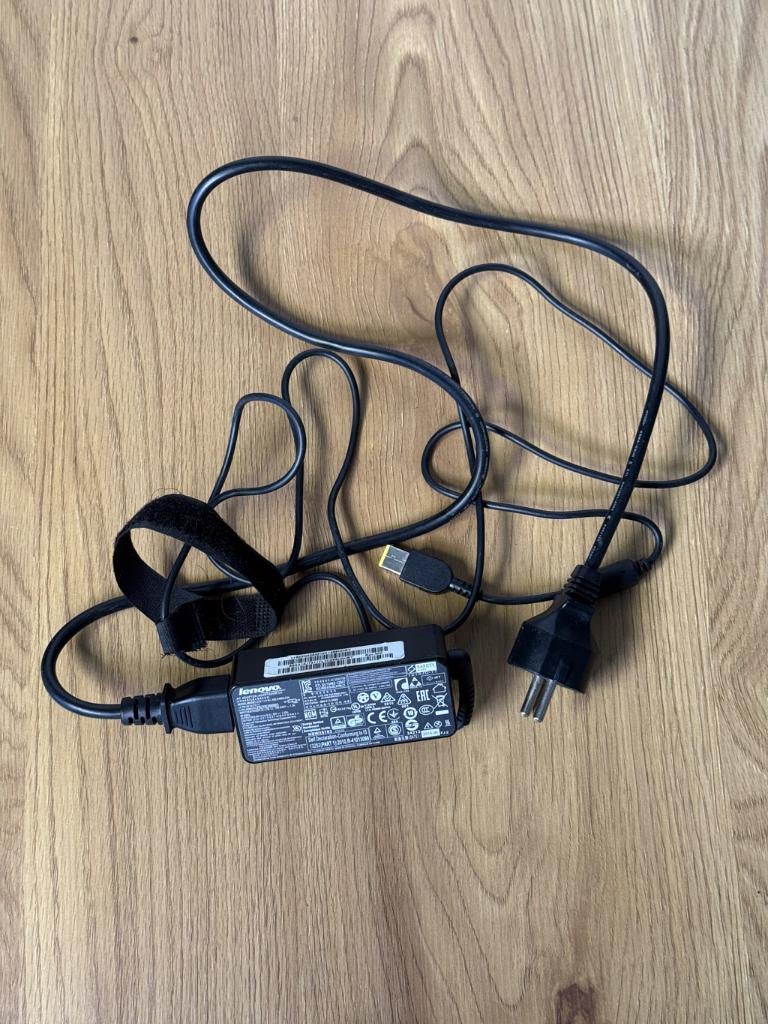 Lenovo laptop oplader 45W – ADLX45NLC3A, origineel, Ophalen of Verzenden, Gebruikt, Lenovo