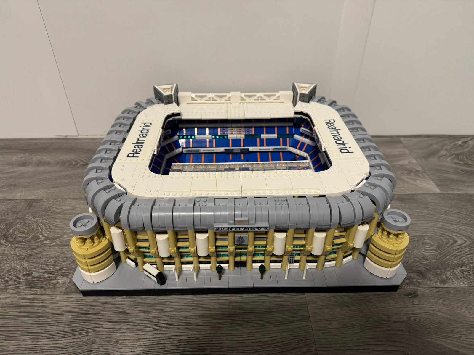 Real Madrid – stadion Santiago Bernabéu, Kinderen en Baby's, Ophalen of Verzenden, Zo goed als nieuw