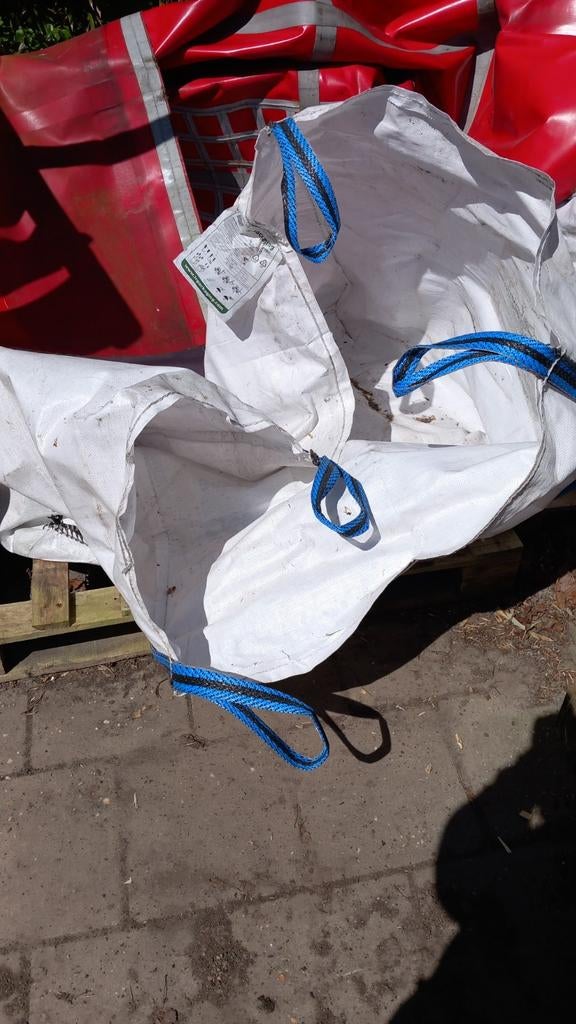 Big Bags - 1500 kg draagvermogen - 8 stuks, Doe-het-zelf en Verbouw, Kratten en Dozen, Ophalen, Gebruikt, 100 cm of meer, 60 cm of meer