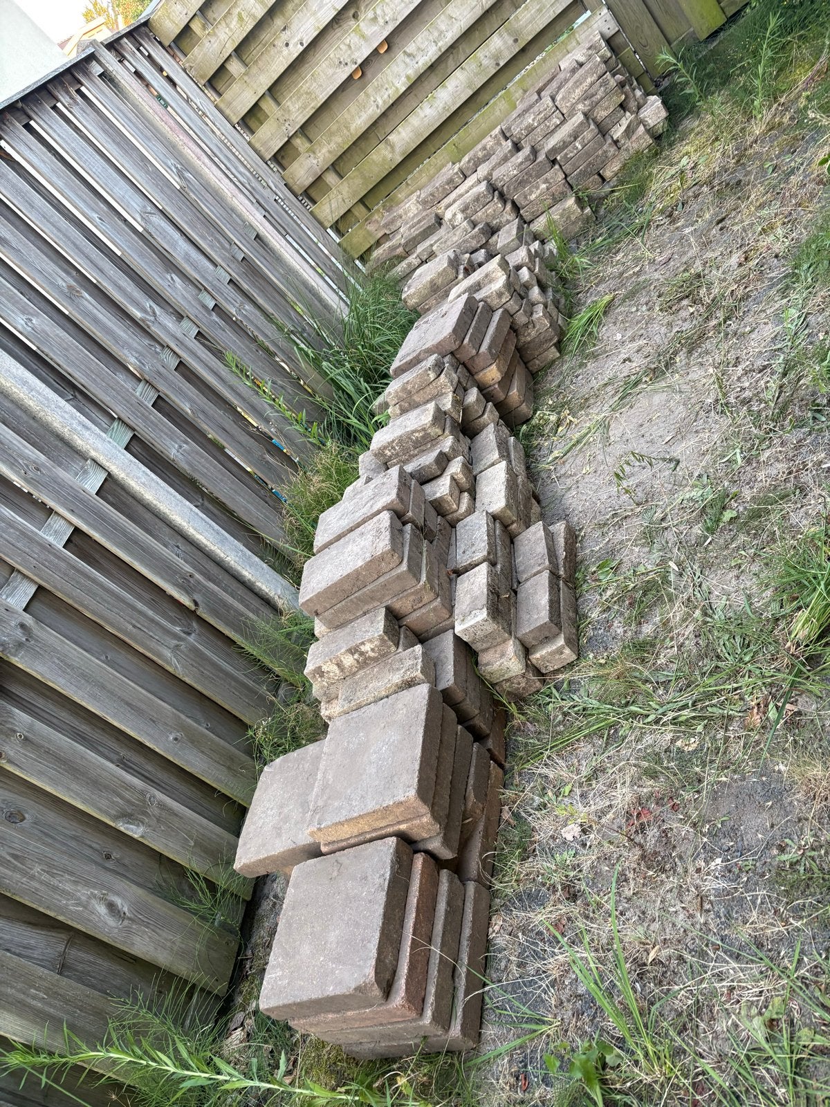 Another brick in the wall, Tuin en Terras, Tegels en Klinkers, Ophalen, Gebruikt, Klinkers, 10 m² of meer