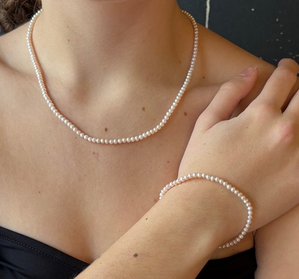 Parel fraai set armband ketting 14k gouden slot dame vintage, Ophalen of Verzenden, Goud, Ketting, Met edelsteen