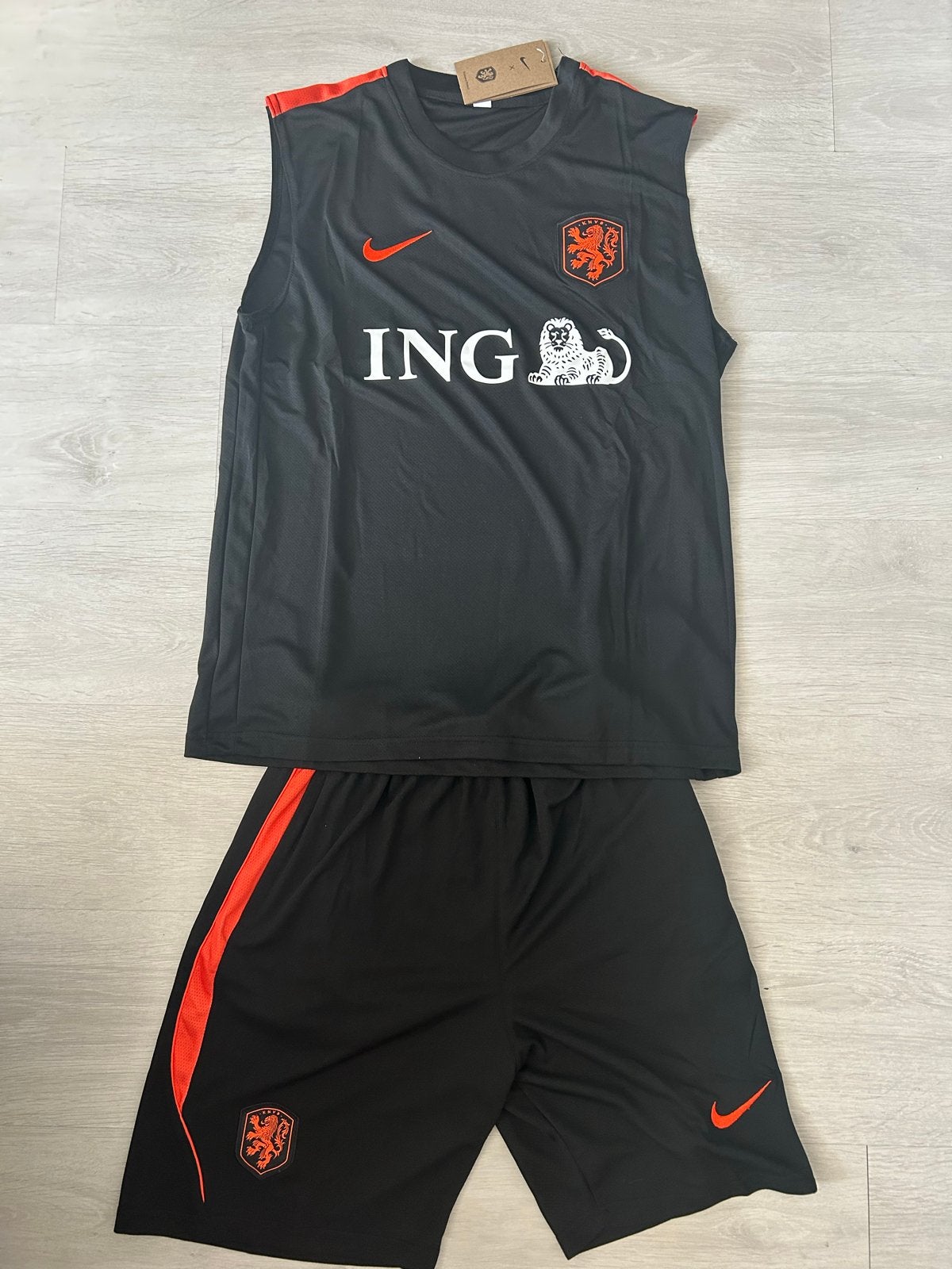 Nederland trainingstenue mouwloos - M/L/XL, Maat M, Ophalen of Verzenden, Nieuw, Set