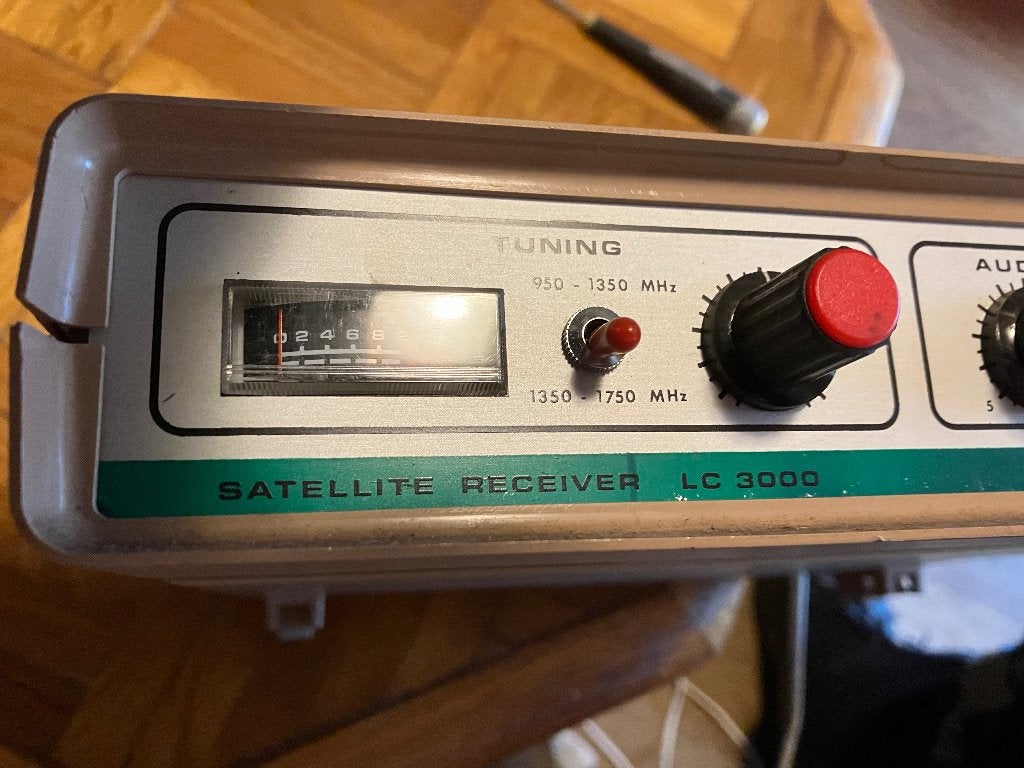 Zoek handleiding sat.-receiver =>GOLBE-SAT-HOLLAND LC-3000-B, Ophalen of Verzenden, Gebruikt, Ontvanger
