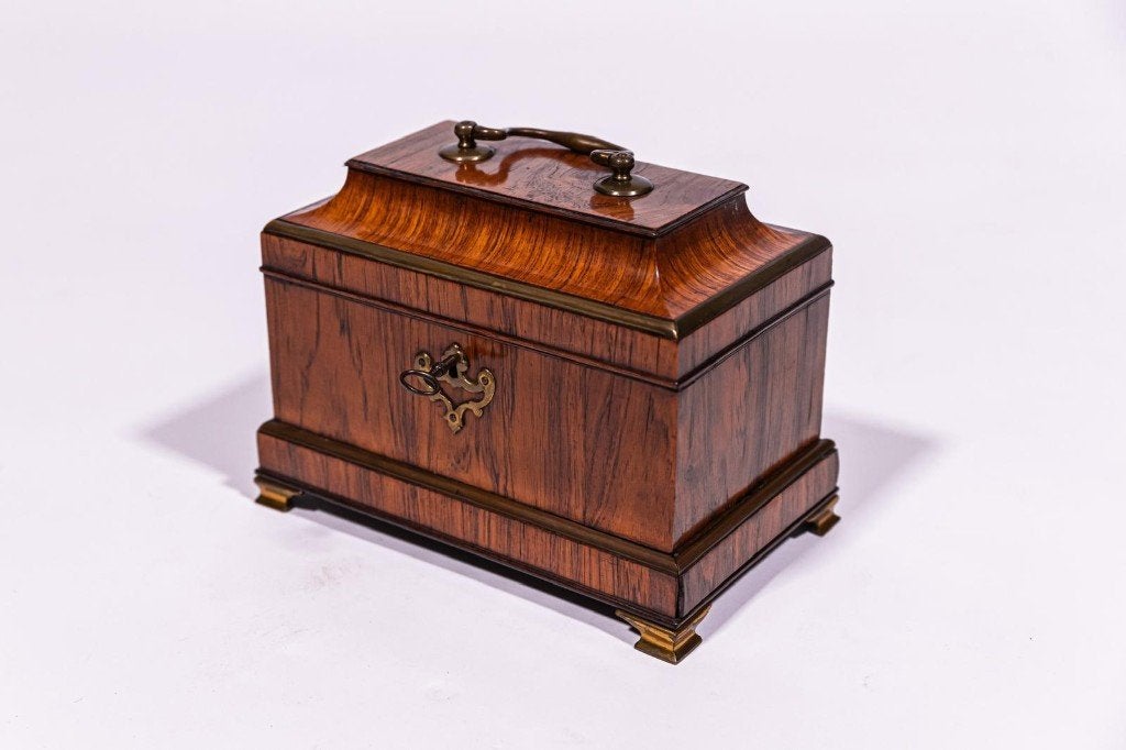 Theedoos, gemaakt door Abraham Roentgen (1711-1793), Ophalen of Verzenden
