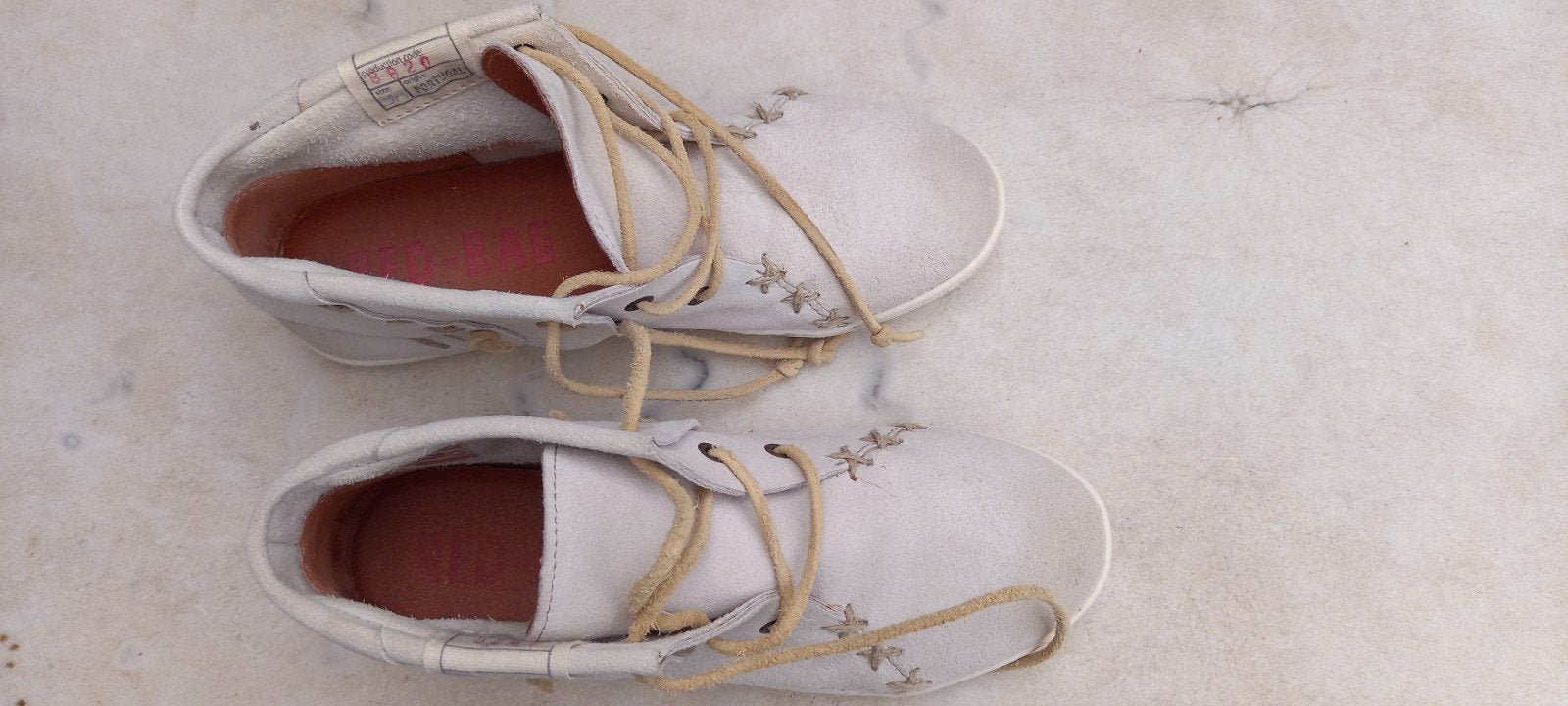 RED RAG LEREN ENKELHOGE SNEAKERS MAAT 38., Beige, Ophalen of Verzenden, RED RAG., Sneakers of Gympen