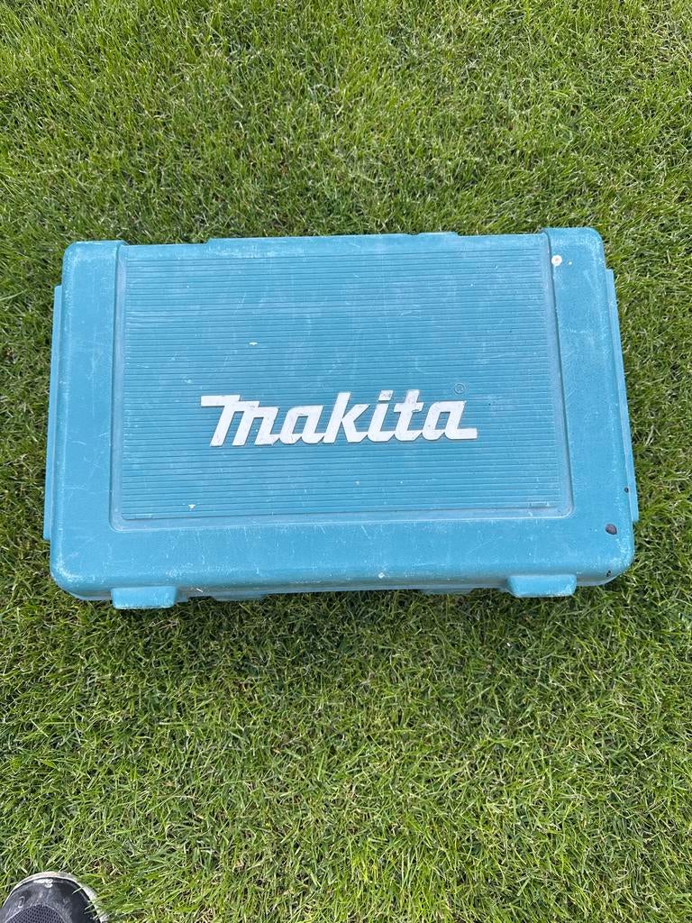 Makita schroefmachine in koffer, Gebruikt, Variabele snelheid, Ophalen of Verzenden, Boor- en Schroefmachine