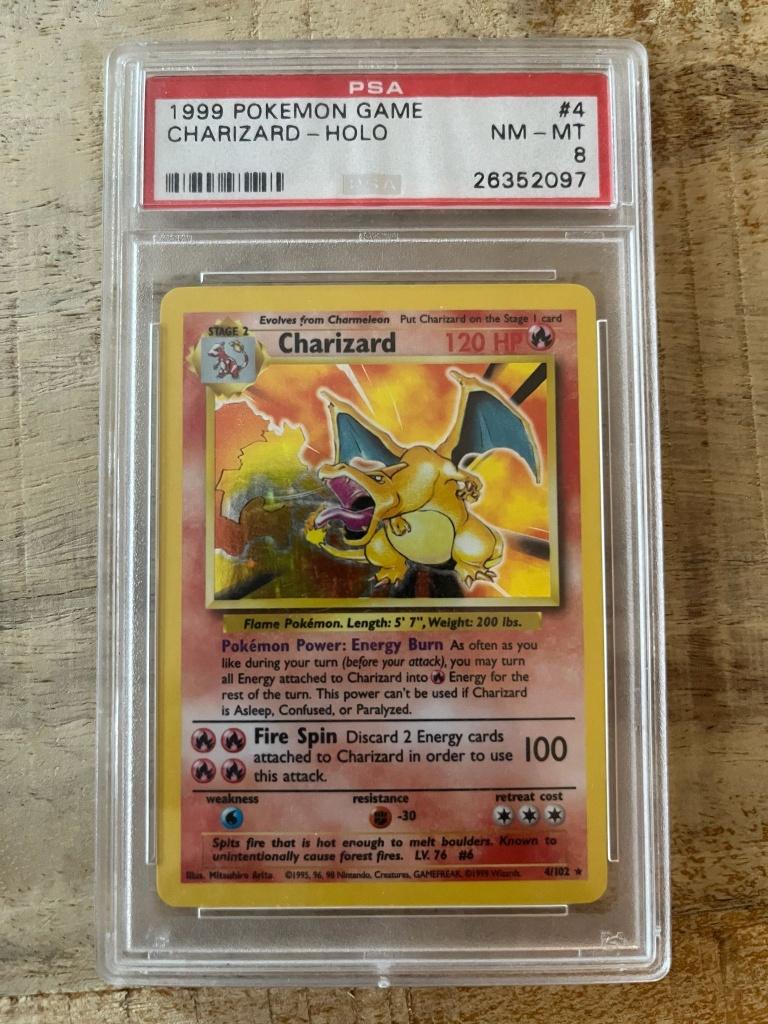 Pokemon 1999 Base Set Charizard 4/102 Holo PSA 8 NM-MT, Hobby en Vrije tijd, Verzamelkaartspellen | Pokémon, Ophalen, Zo goed als nieuw
