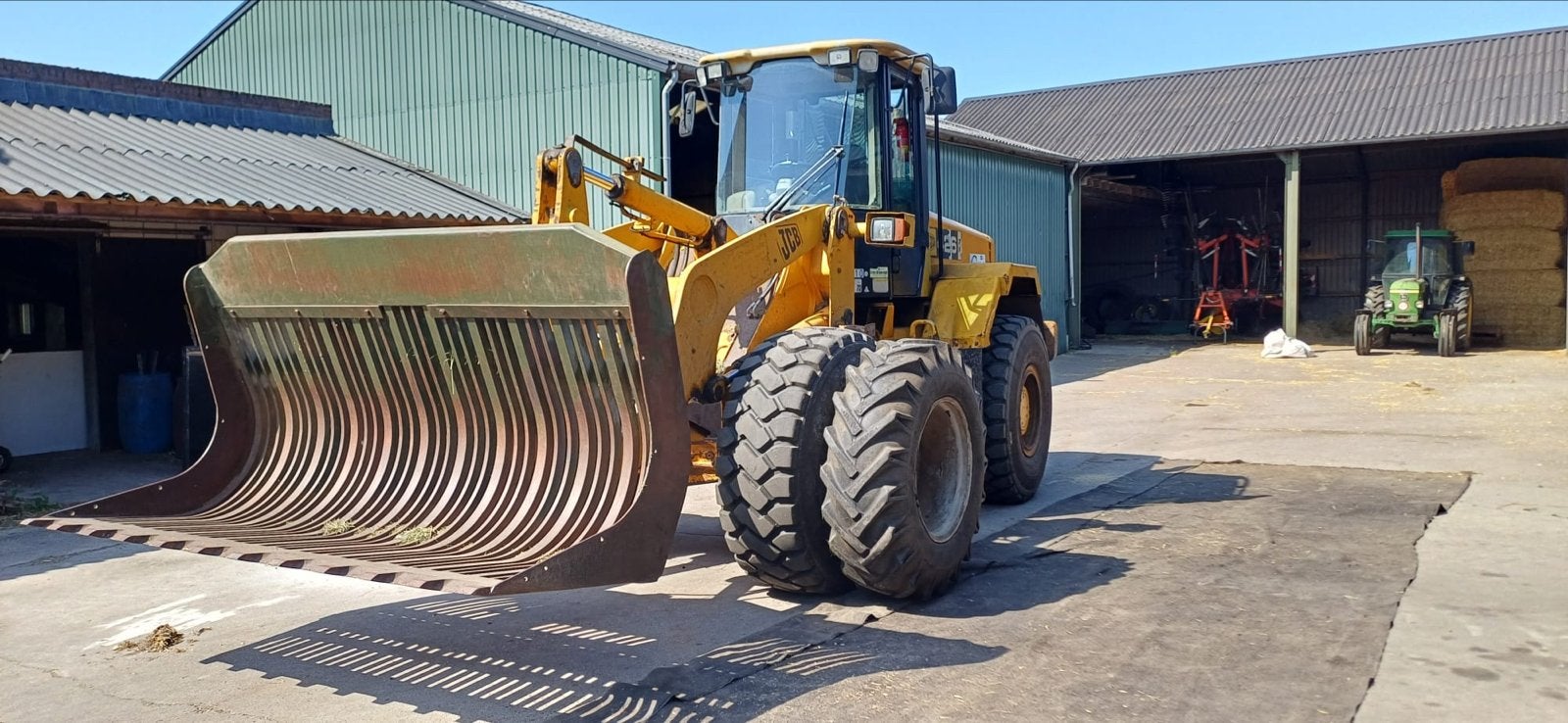 JCB 426 shovel met diverse aanbouwdelen, Ophalen, Wiellader of Shovel