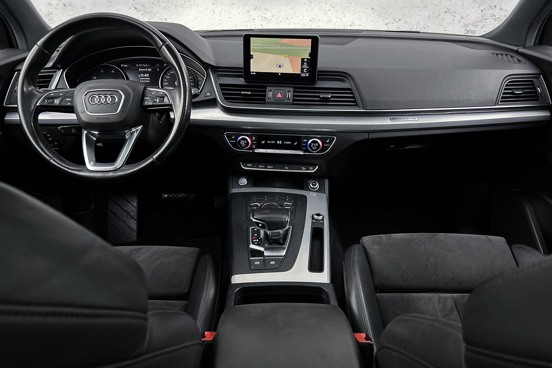 Audi Q5 2.0 TDI quattro S-line | Panoramadak | Trekhaak | St, Automaat, Stof, Gebruikt, Bluetooth