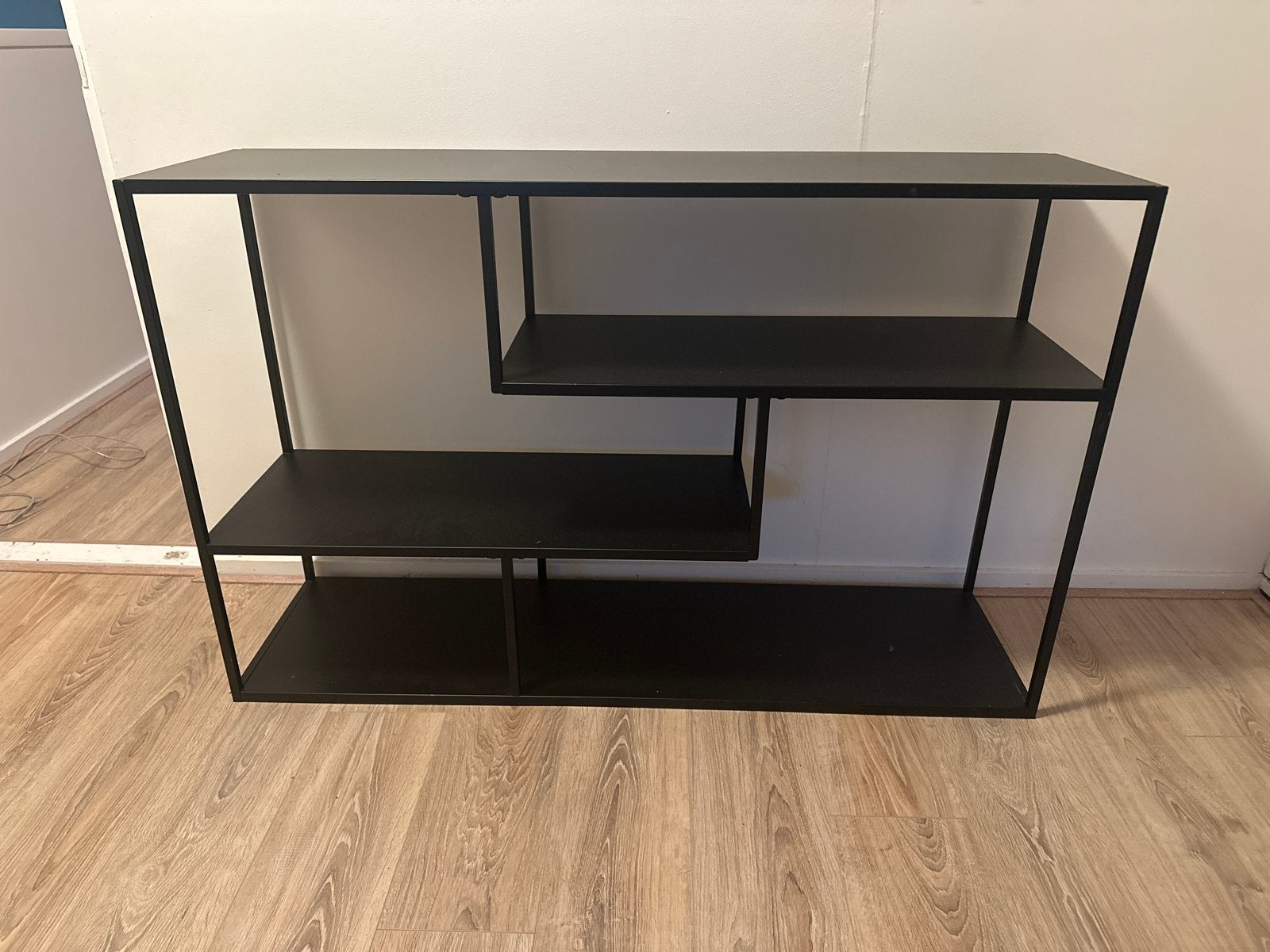 Zwart metalen dressoir, Huis en Inrichting, Ophalen, Zo goed als nieuw