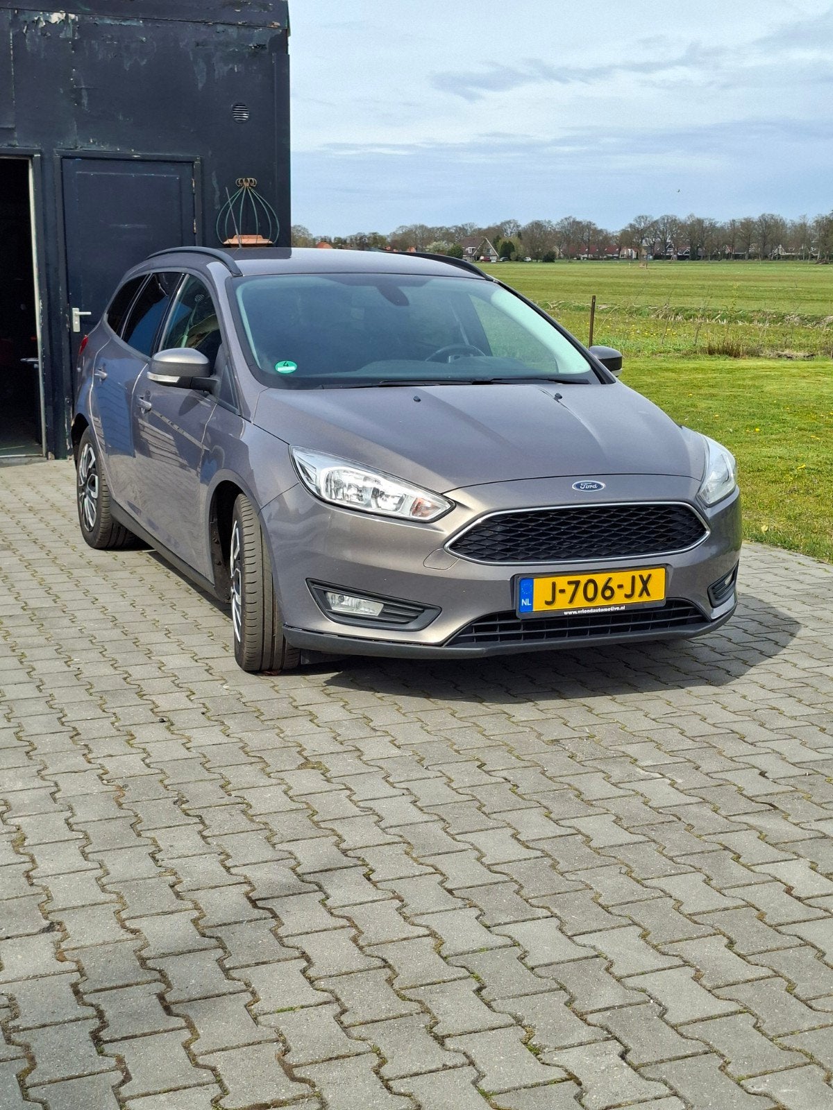 Ford Focus 1.5 Tdci 77KW Wagon 2016 Bruin, Auto's, 4 cilinders, Bruin, 400 kg, Particulier