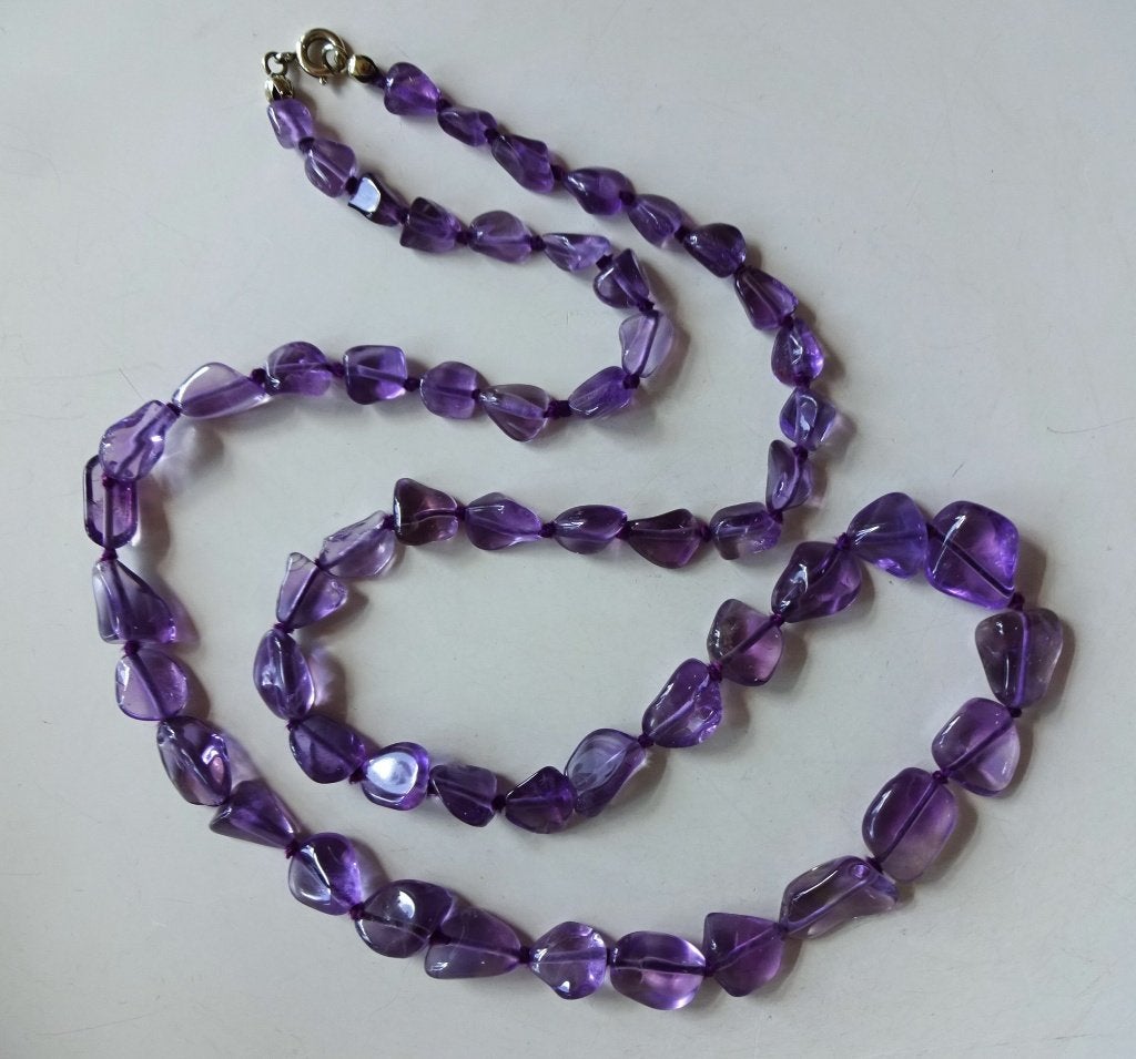 Vintage ketting: gepolijste amethist stenen. 5 - 14 mm, Ophalen of Verzenden, Overige materialen, Ketting, Met edelsteen