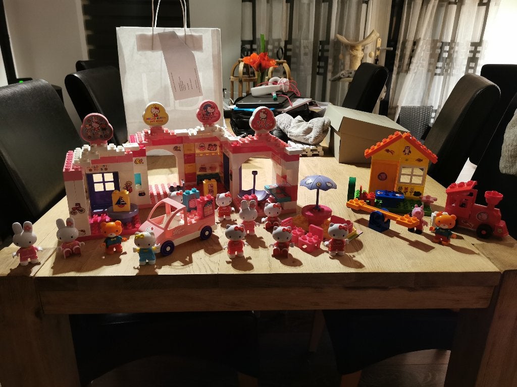 Duplo en vergelijkbaar bouwspeelgoed, Hello Kitty en meer, Ophalen of Verzenden, Gebruikt, Overige merken