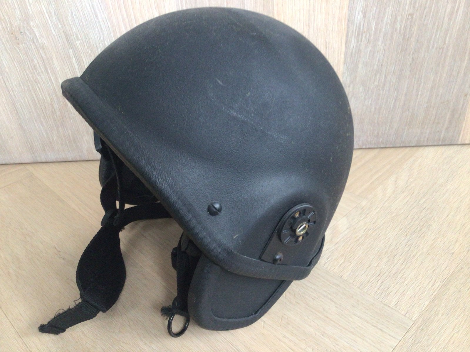 AC100 kevlar helm, Ophalen of Verzenden, Landmacht, Nederland, Helm of Baret