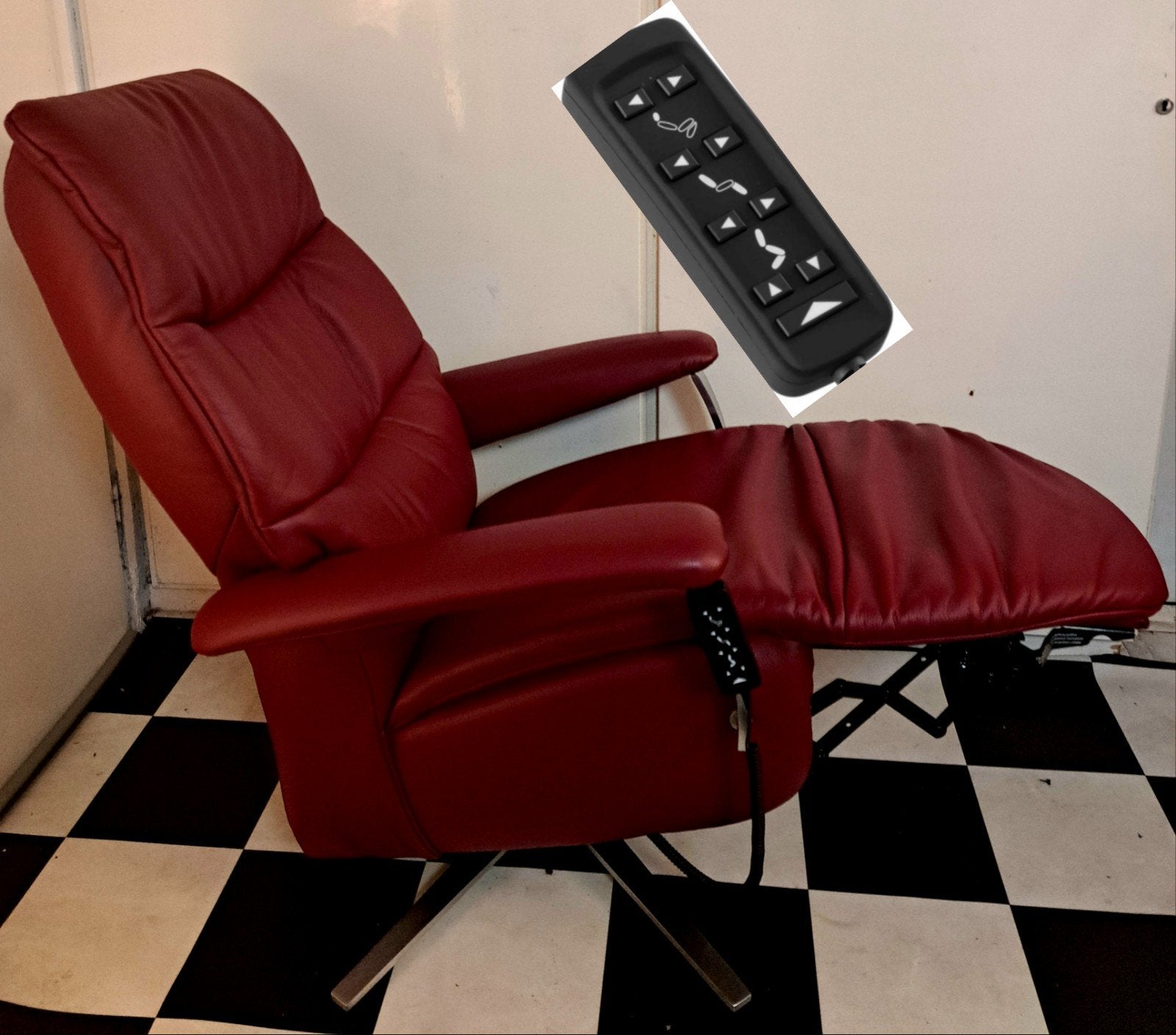 Himolla Relaxfauteuil Lyme sta-op fauteuil op accu  Leder, Ophalen, Zo goed als nieuw, Leer, 50 tot 75 cm