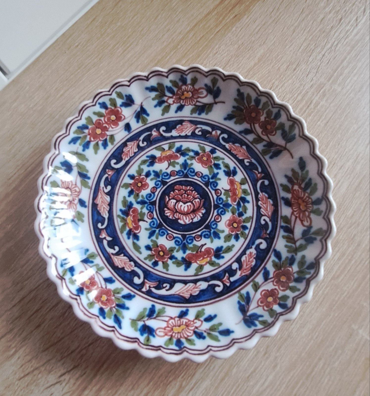 Decoratief bordje Makkum, handgeschilderd, Ophalen of Verzenden