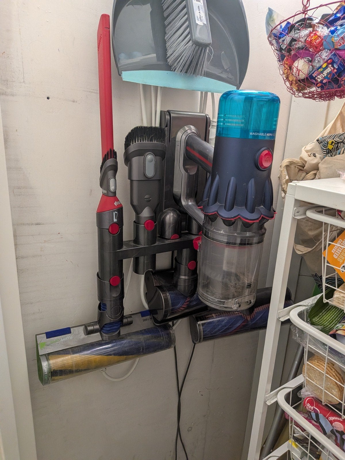 Dyson V12 detect slim absolute, Witgoed en Apparatuur, Stofzuigers, Ophalen