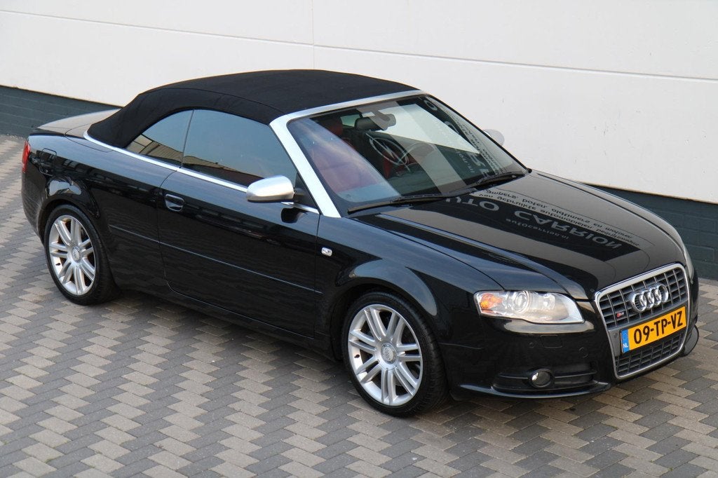 Audi A4 Cabriolet 4.2 V8 S4 quattro Navi Cruise Leder Xenon, Auto's, Audi, Automaat, Gebruikt, Cabriolet, 4 stoelen