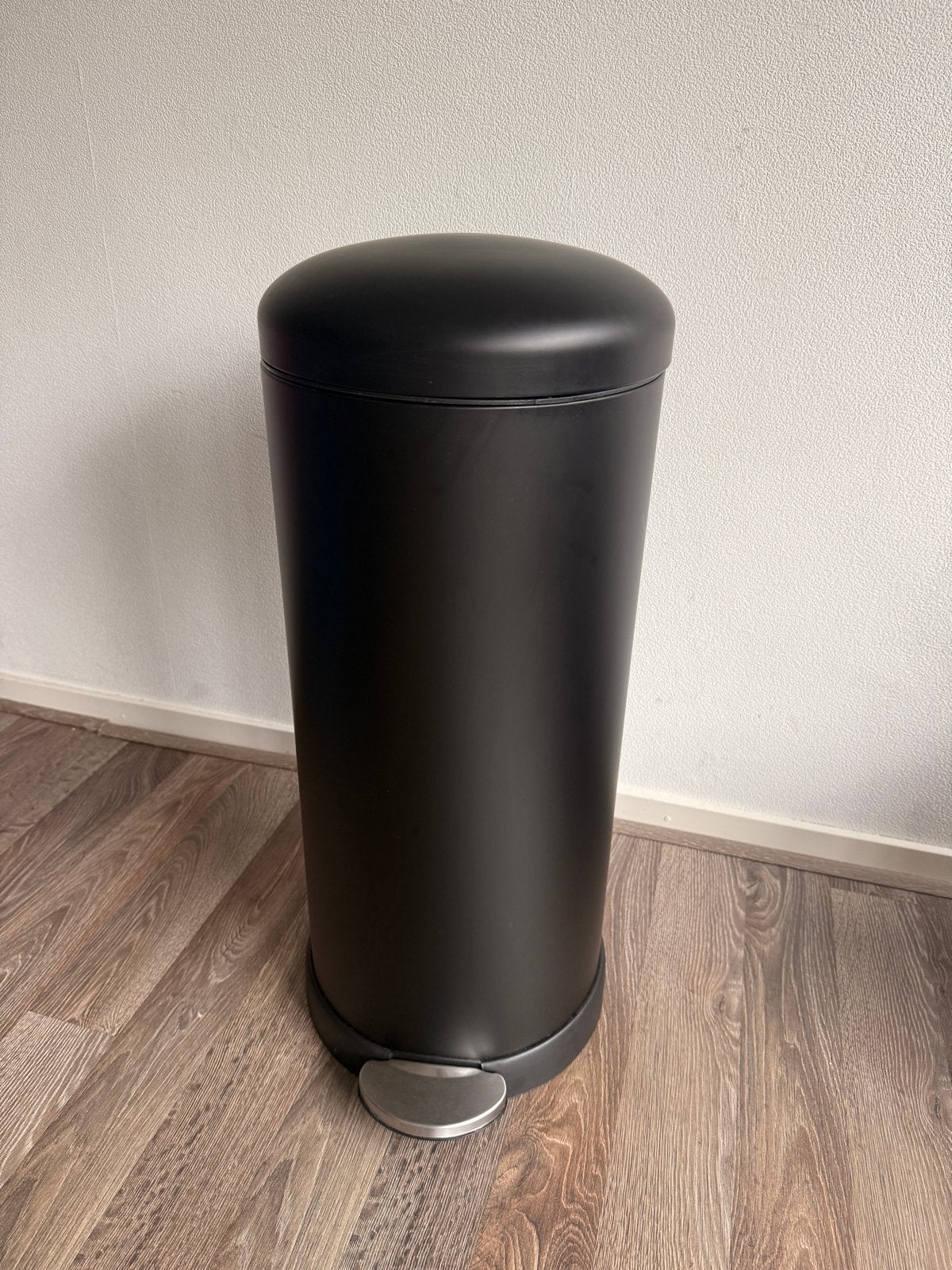 Hema Pedaalemmer 30L Zwart - Zo goed als nieuw, Huis en Inrichting, Ophalen, Met deksel, Overige typen, Rond