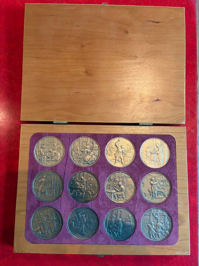 Set bronzen penningen oude ambachten Nederlandse Munt, Postzegels en Munten, Munten | Nederland, Verzenden, Koningin Beatrix, Overige waardes