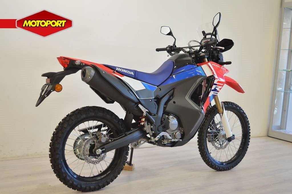 Honda CRF 300 L RALLY (bj 2026), Motoren, Motoren | Honda, Wijngaardveld 1
9300  AALST, BE, Bedrijf, Mc.benelux@honda-eu.com, Toermotor