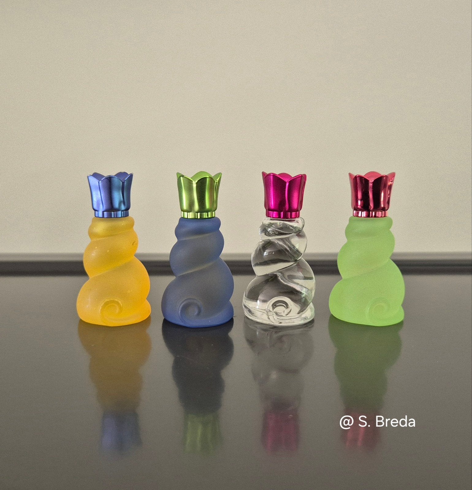 set 4x Nina Ricci - Les Belles Miniaturen, Ophalen of Verzenden, Zo goed als nieuw, Miniatuur, Gevuld