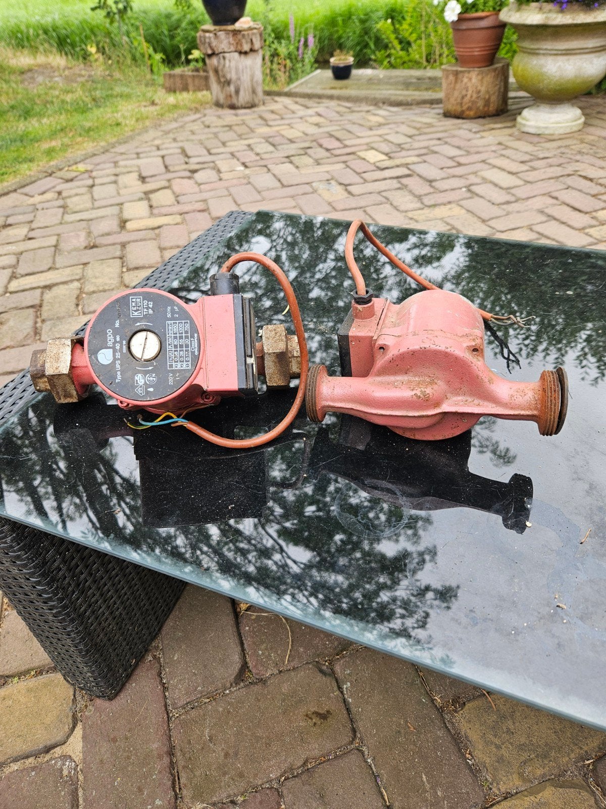 Circulatiepomp voor verwarming of koeling, Ophalen of Verzenden