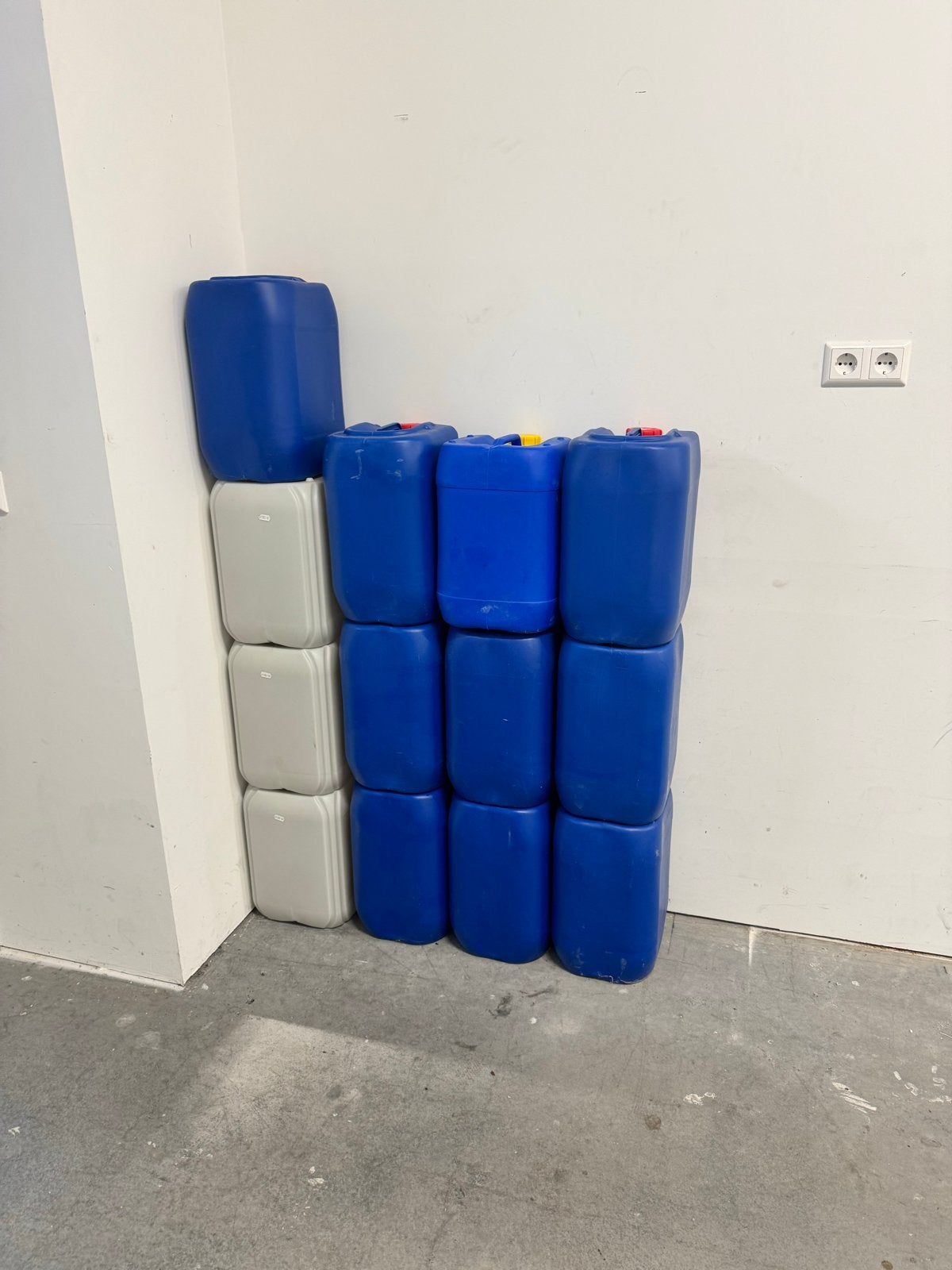 10x Diverse jerrycans, Ophalen, Gebruikt, Overige typen, Minder dan 50 cm