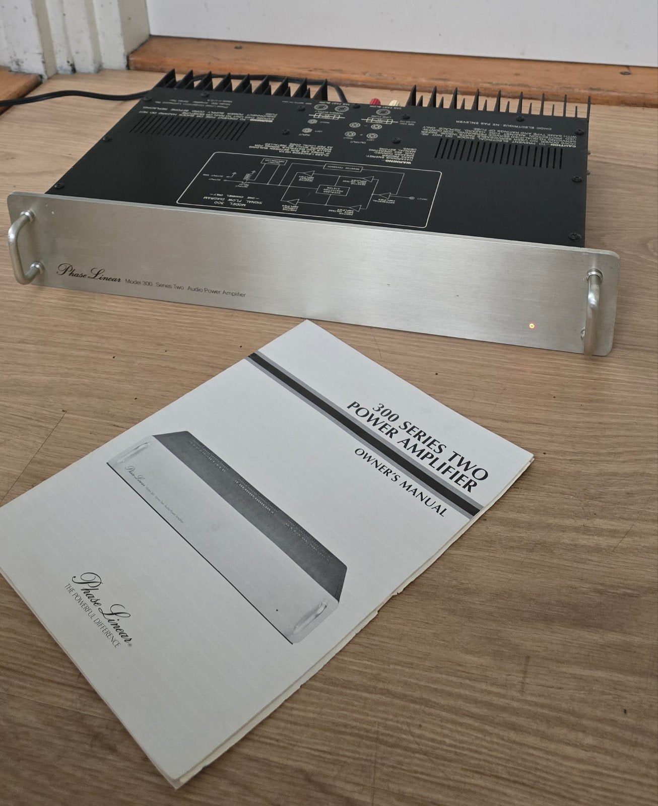 Phase Linear 300 Series Two Audio Eindversterker, Overige merken, Gebruikt, Ophalen of Verzenden, 120 watt of meer