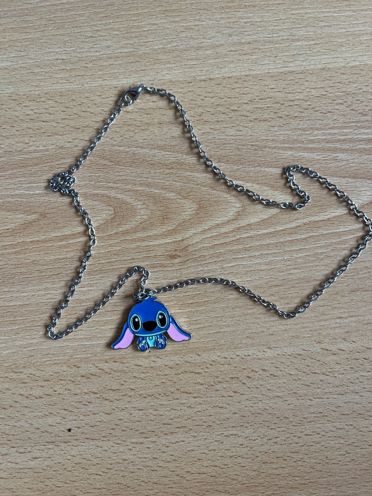 Stitch ketting - Disney Lilo & Stitch hanger, Gebruikt, Blauw, Ophalen of Verzenden, Overige materialen