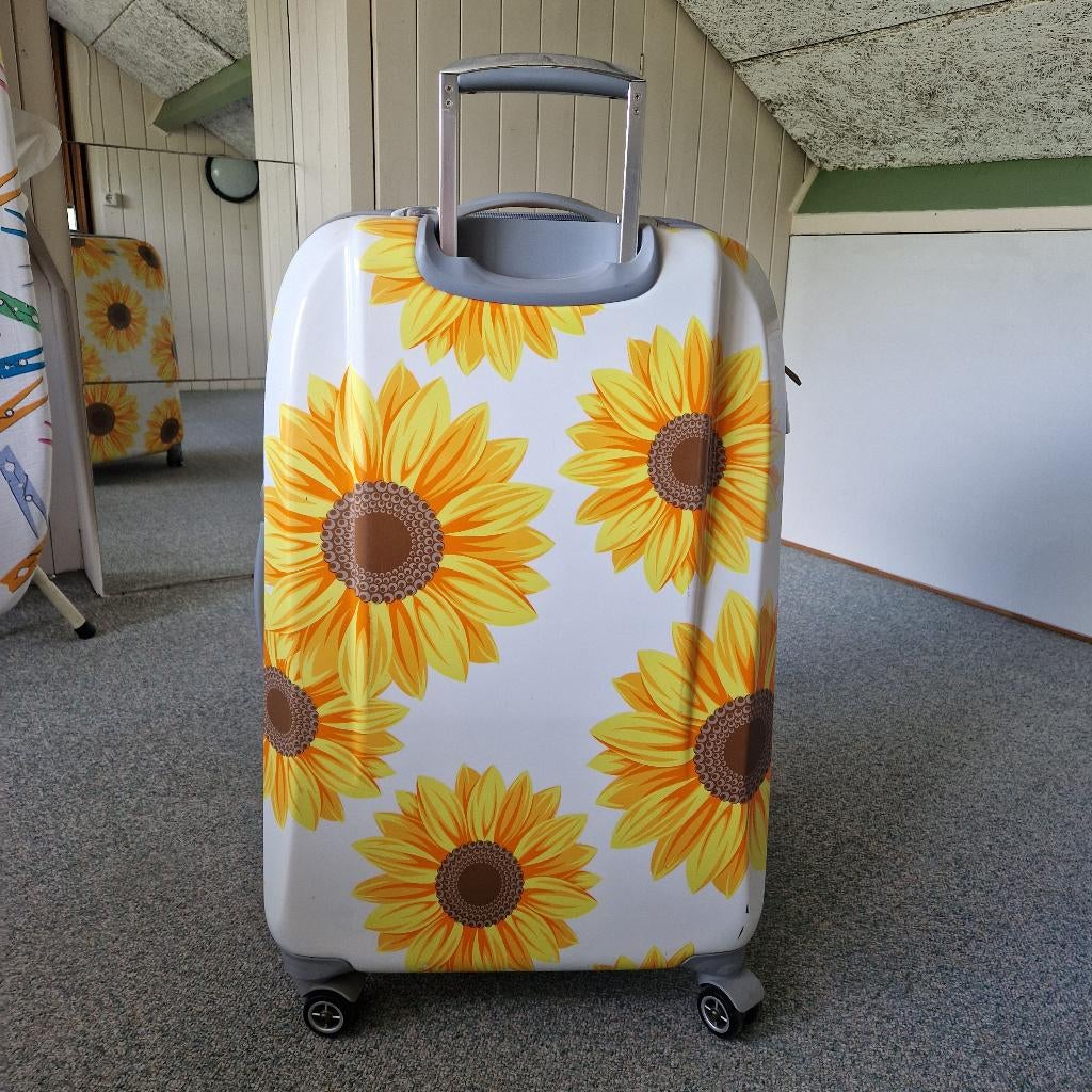 koffers, Sieraden, Tassen en Uiterlijk, Koffers, Hard kunststof, 45 tot 55 cm, Zo goed als nieuw, Wieltjes