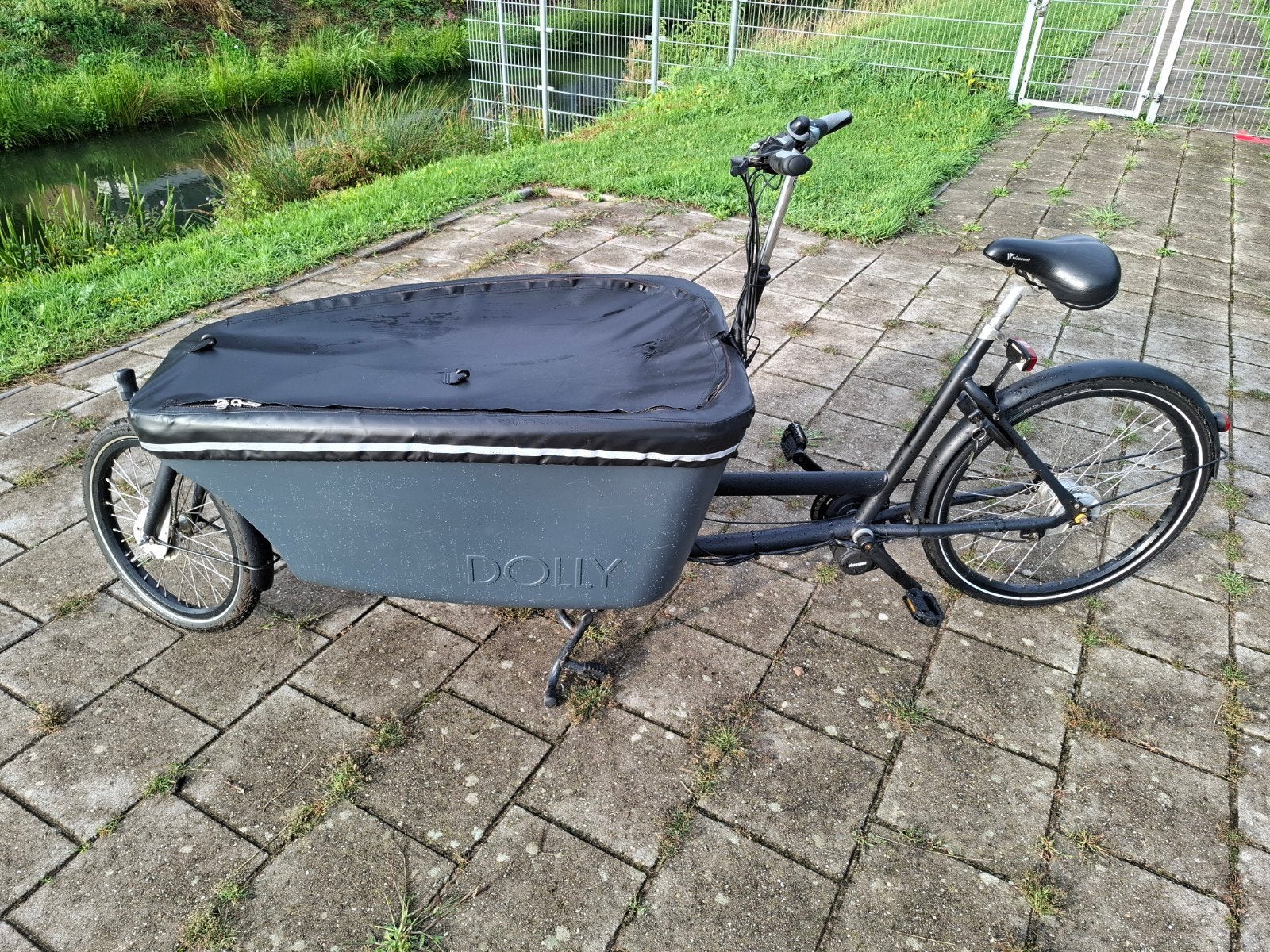 Dolly elektrische bakfiets met middenmotor, Fietsen en Brommers, Fietsen | Bakfietsen, Ophalen