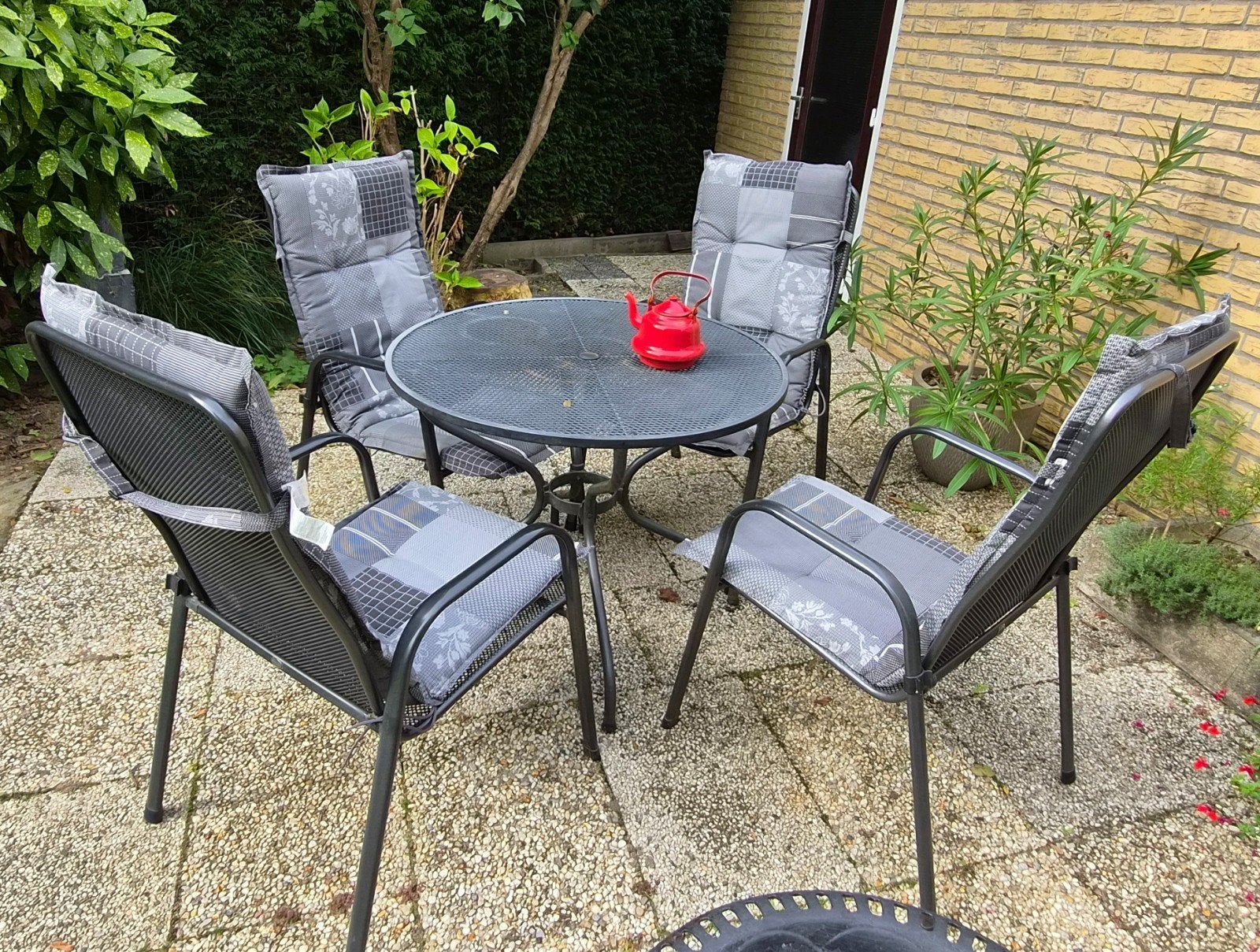 Royal Garden Tuintafel met 4 stoelen en kussens, tuinset, Ophalen, Gebruikt, Tuinset, Eettafel