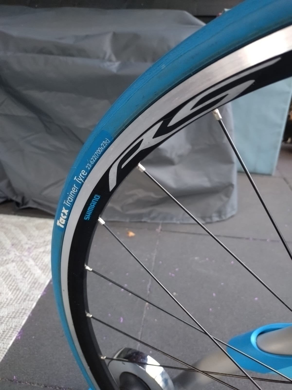 Tacx Satori Smart fietstrainer met wiel en cassette, Ophalen, Gebruikt, Overige typen