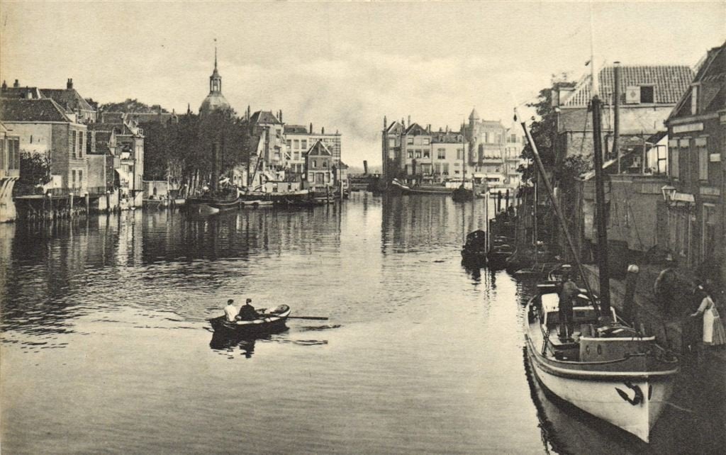 Dordrecht, Voorstraatshaven - roeiboot - ongelopen, Verzenden, 1920 tot 1940, Ongelopen, Zuid-Holland