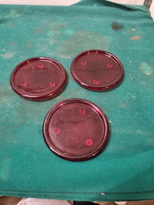 onderzetters glas rood drie stuks, Ophalen of Verzenden, 'T Olde Gre-j, Info@toldegrej.nl, Endepoelstraat 20f Didam