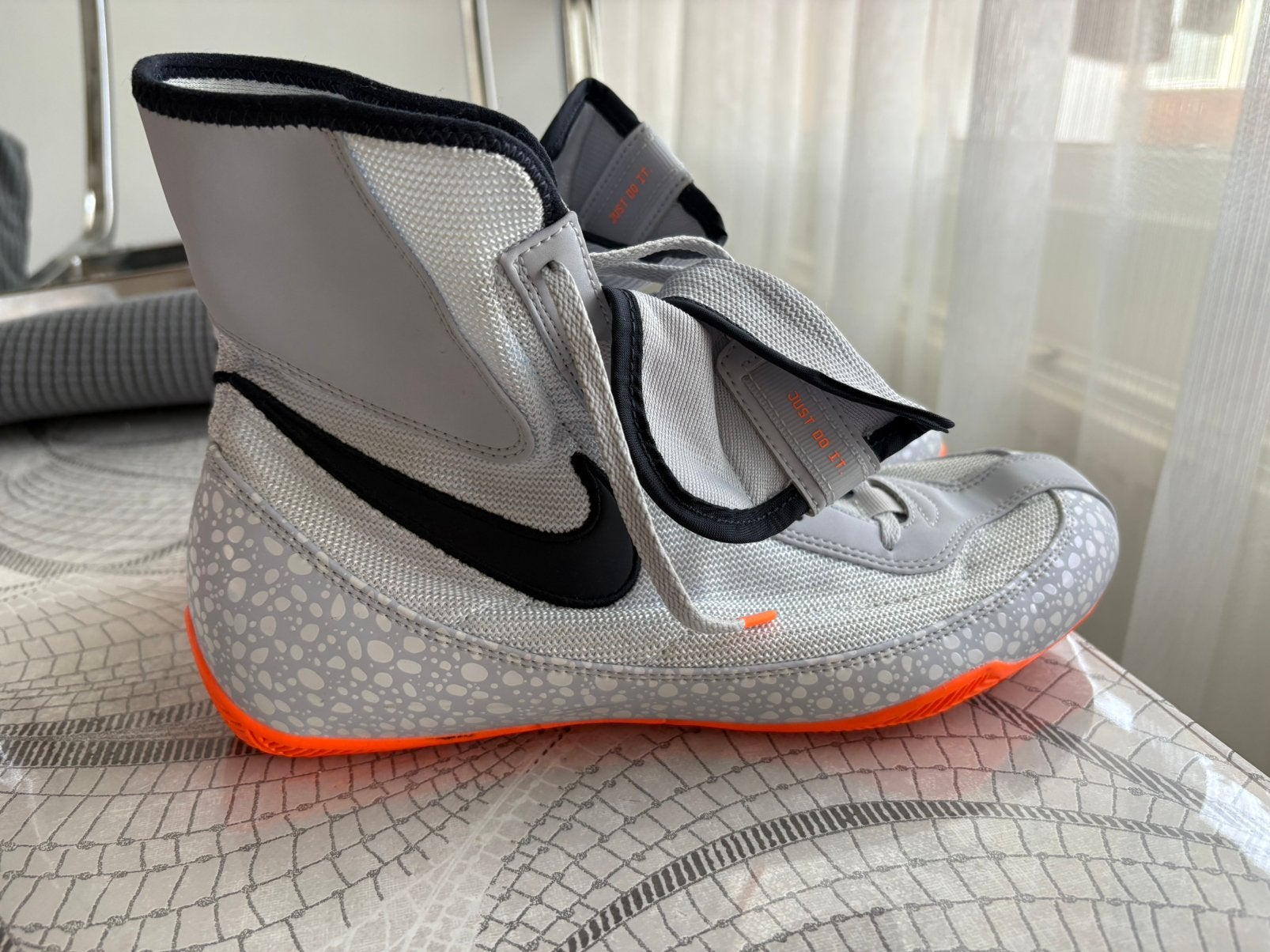 Nike machomai 2024 olympische spelen editie maat 44, Sport en Fitness, Boksen, Ophalen of Verzenden, Zo goed als nieuw, Boksschoenen