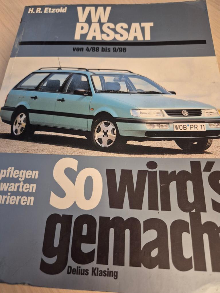 1988 1996 dikke Volkswagen Passat vraagbaak óók 2,8 VR6 AUTO, Auto diversen, Handleidingen en Instructieboekjes, Ophalen of Verzenden