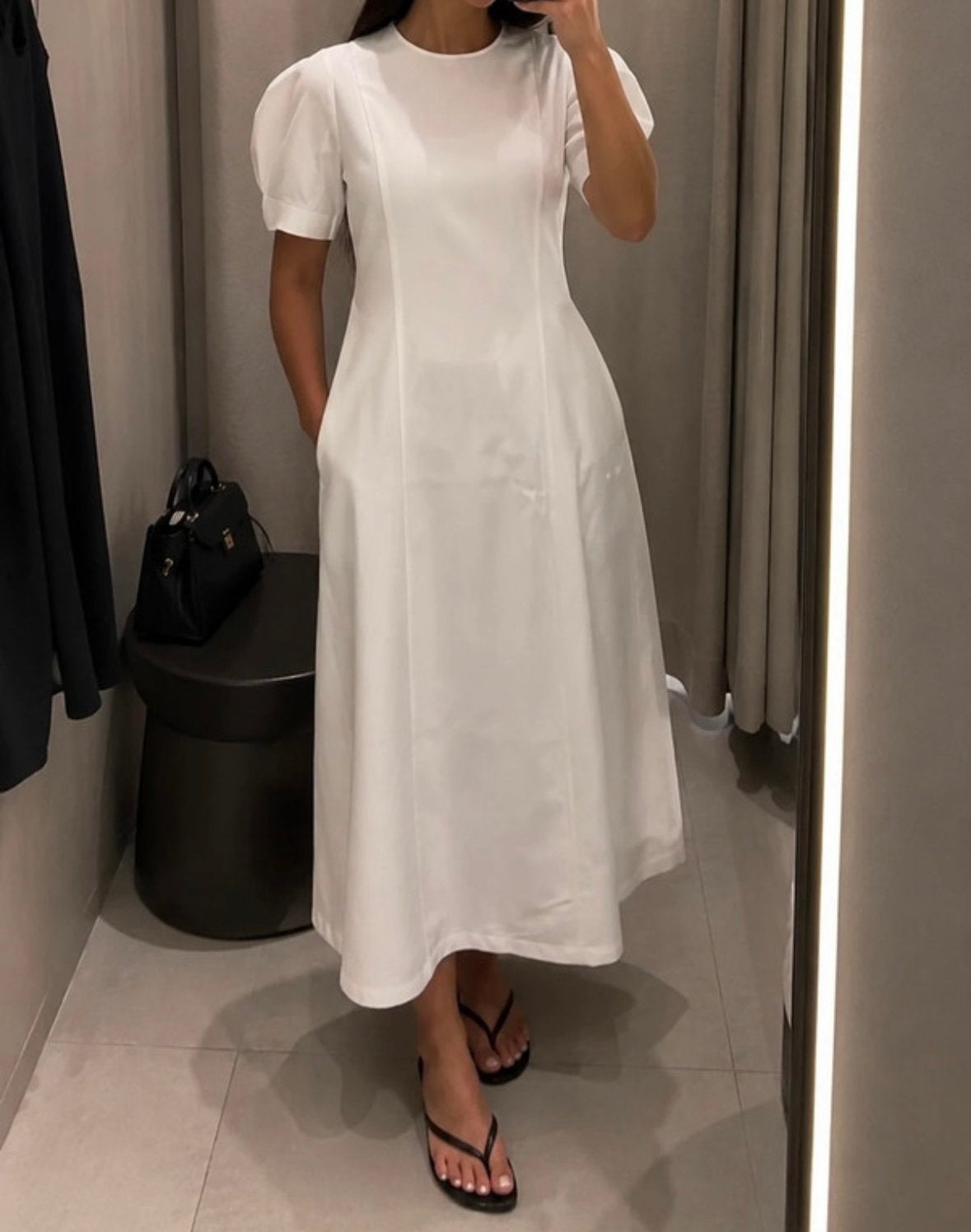 Zara witte jurk met pofmouwen – nieuw met prijskaartje, Kleding | Dames, Jurken, Ophalen of Verzenden, Zo goed als nieuw, Maat 46/48 (XL) of groter