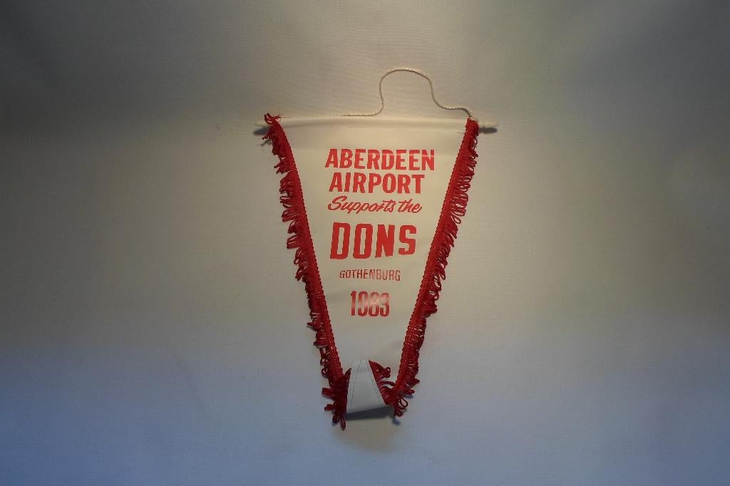 Vaantje Aberdeen Dons Gothenburg 1983 Vintage, Ophalen of Verzenden, Zo goed als nieuw, Buitenlandse clubs, Vaantje of Sjaal