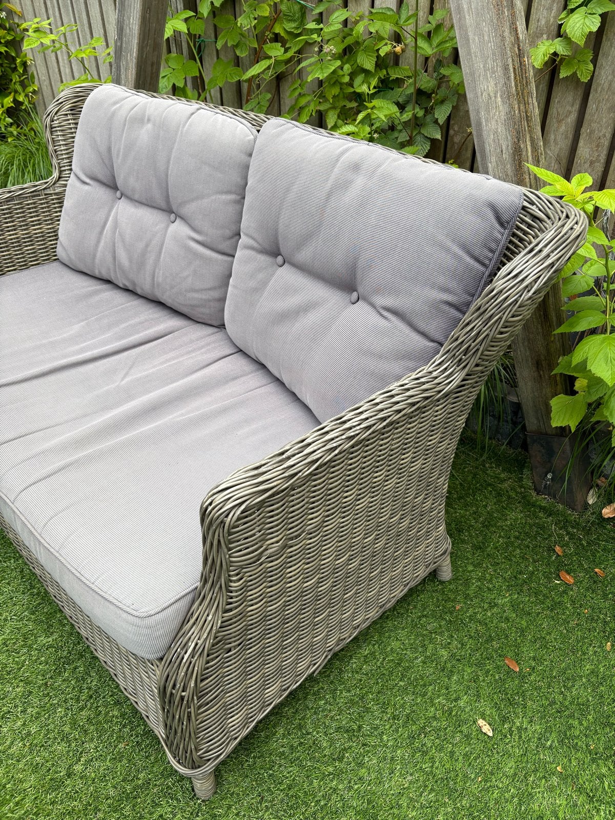 Wicker tuinbank met kussens, Ophalen, Gebruikt, Wicker