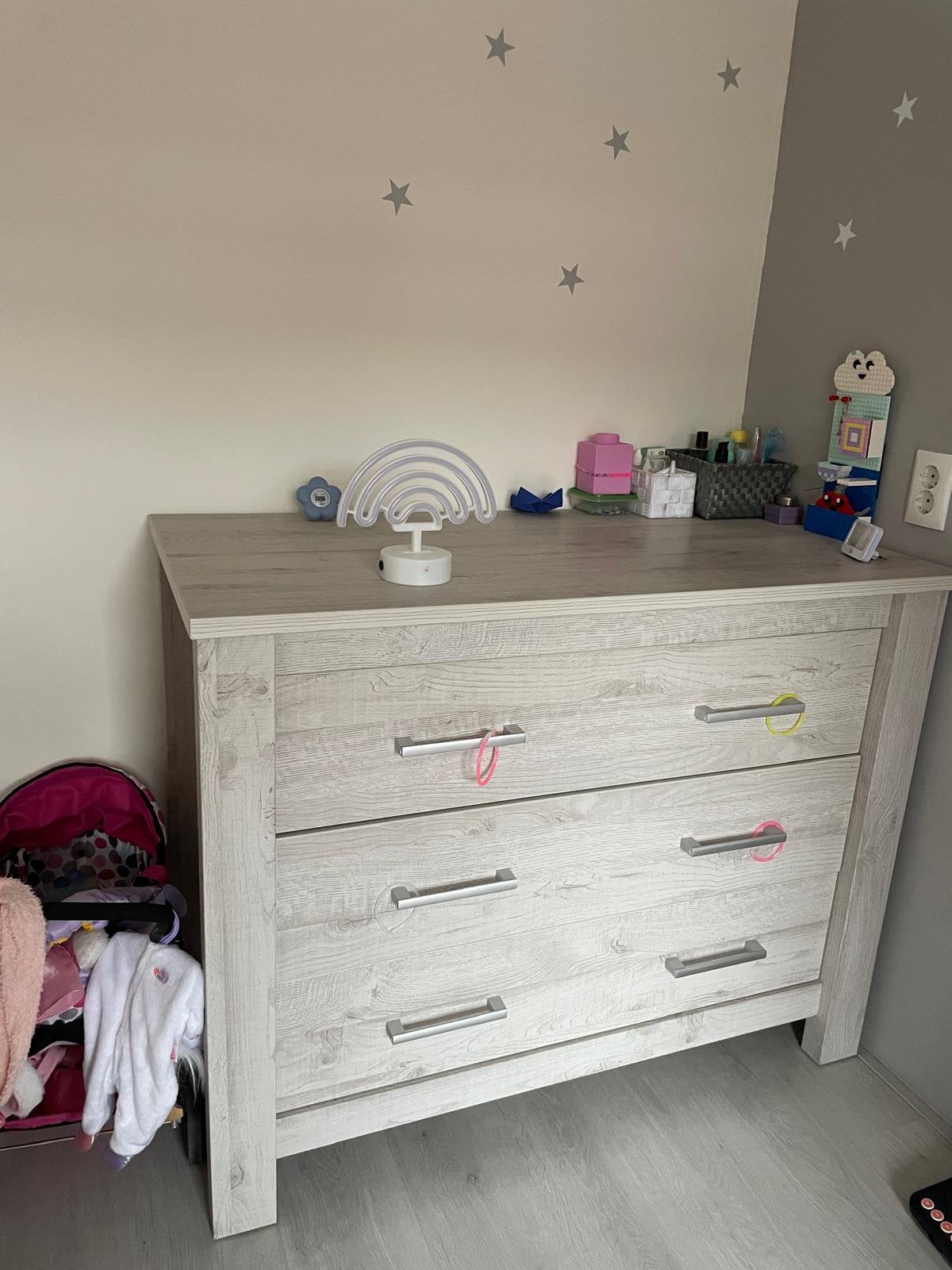 Commode en ledikant, Ophalen, Zo goed als nieuw, Jongetje of Meisje