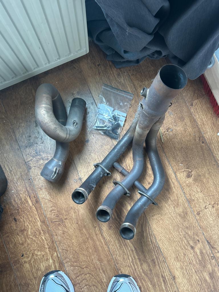 Akrapovic uitlaatbochten Yamaha MT09 (zonder demper), Motoren, Ophalen, Gebruikt