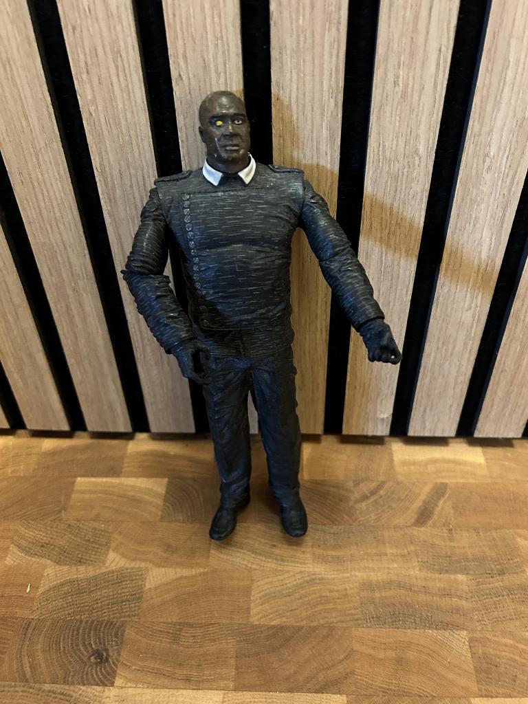Sin City Manute 2005 actiefiguur, Ophalen of Verzenden, Gebruikt