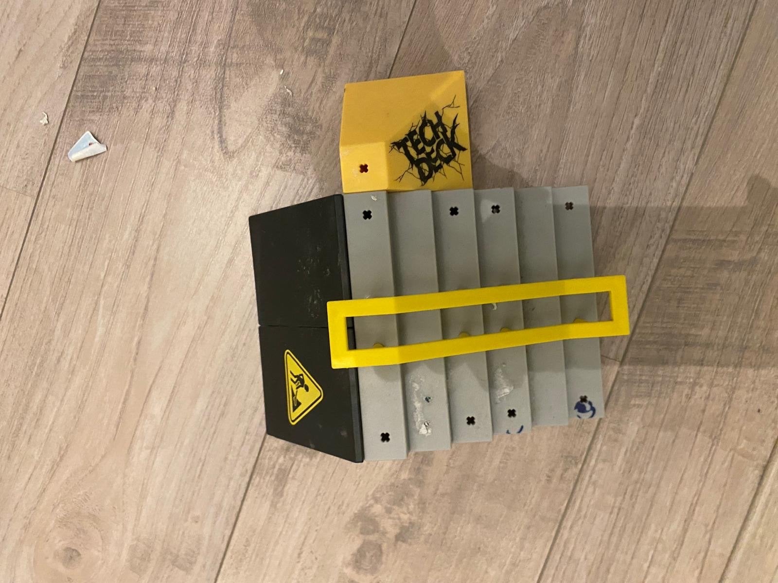 Tech Deck Fingerboard Skatepark Set - Trap en Rail, Ophalen of Verzenden, Gebruikt, Jongen of Meisje