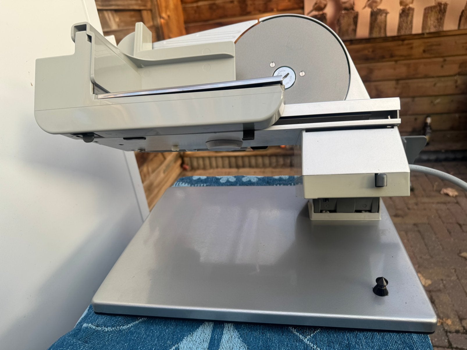 Snijmachine Graef Exclusive Kantelbaar 30 vleesmes DEMO mach, Derietdijk@gmail.com, Zilver, Ophalen of Verzenden, Zo goed als nieuw