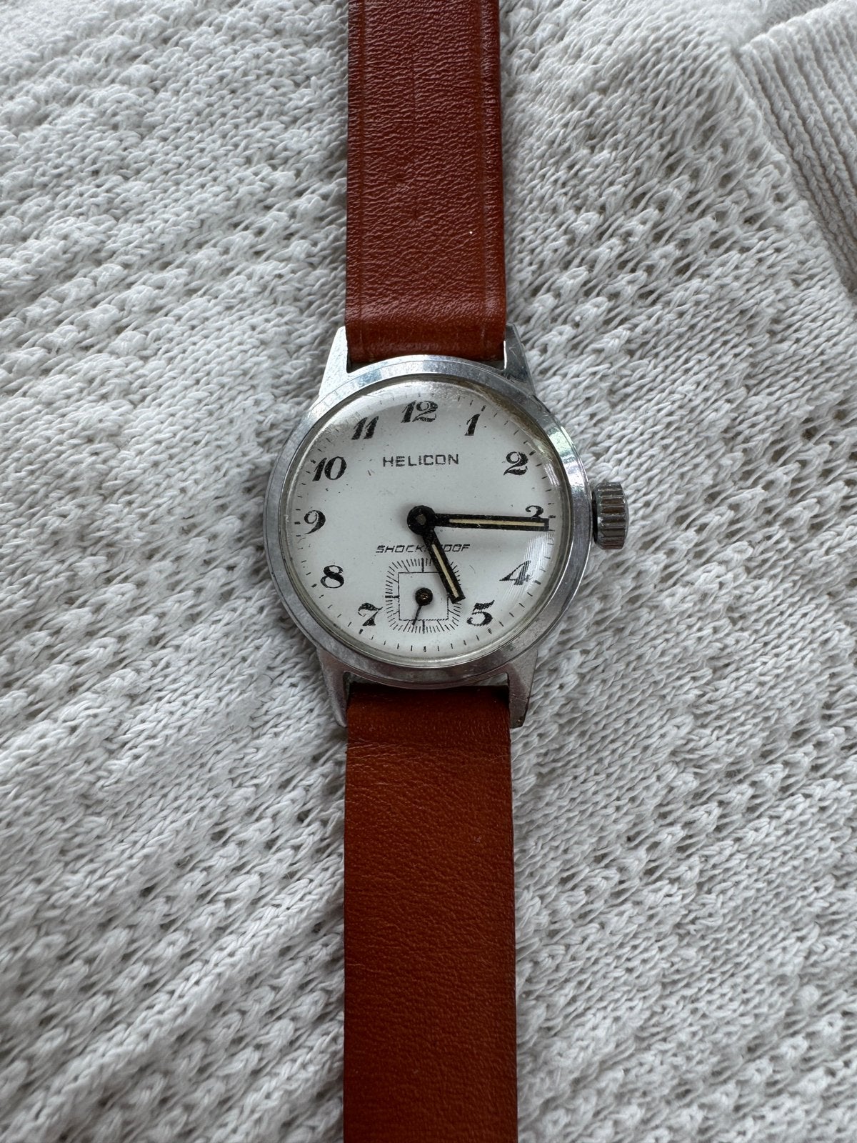 Rare Vintage Helicon Shockproof Manual Wind 25mm |, Ophalen of Verzenden, Staal, Overige merken, 1960 of later