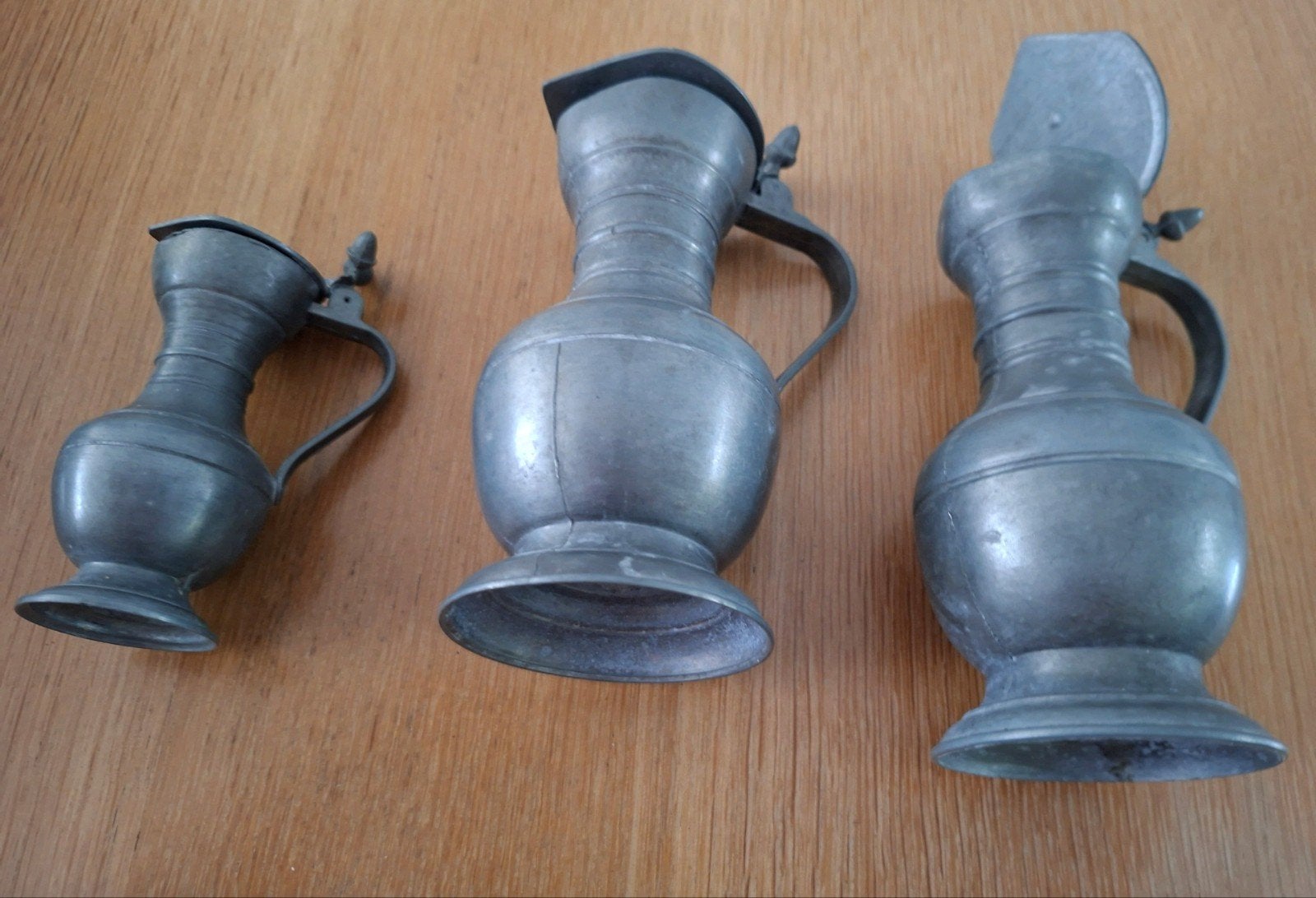 Set van 3 antieke Tinnen kannen met scharnierend deksel, Antiek en Kunst, Ophalen of Verzenden