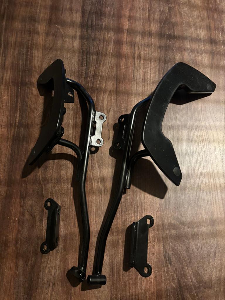Koffer beugels (C-bow holder CB 650 R 2021), Ophalen, Gebruikt